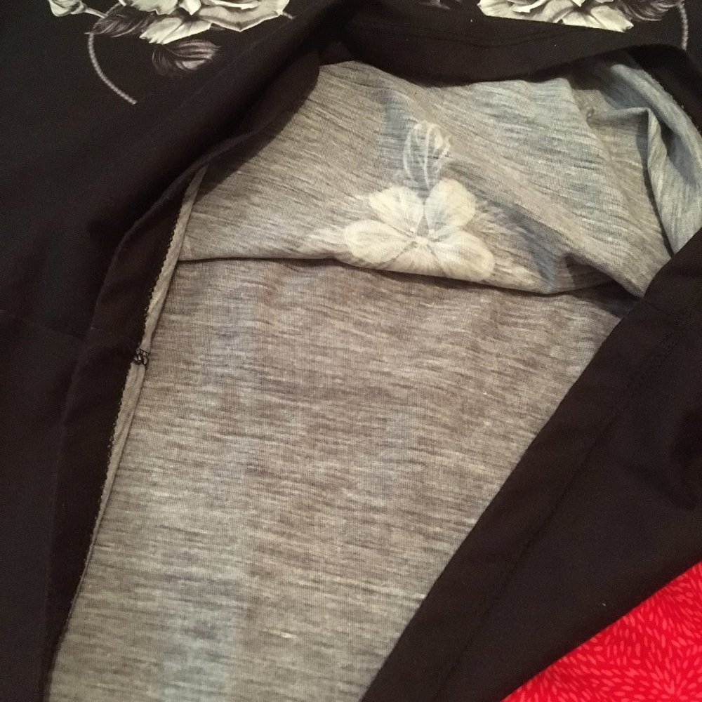 Zara Man T-Shirt Size Small 👀👕 - Picture 5 of 9